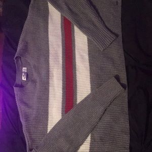 Brand: Hollister Size:XS Color: grey,white, and red